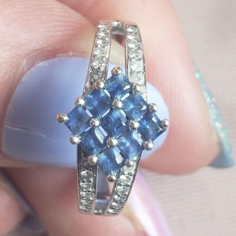 18kt wg sapphire and diamond ring - Picture 4 of 4